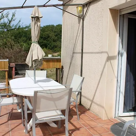 Maison De 2 Chambres Avec Piscine Partagee Jardin Amenage Et Wifi A * Latrape